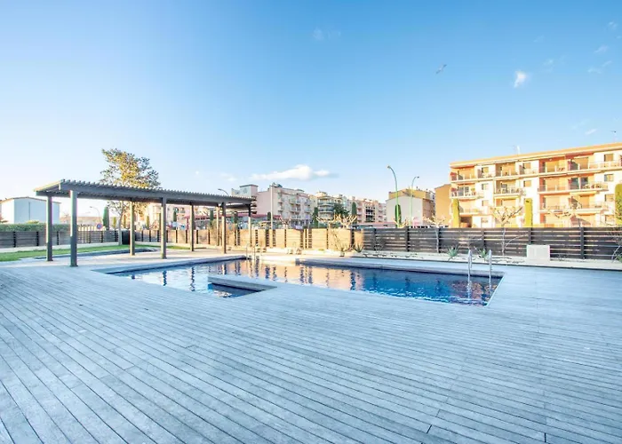 Milenial Immo Panoramic Views With Pool Apartman *