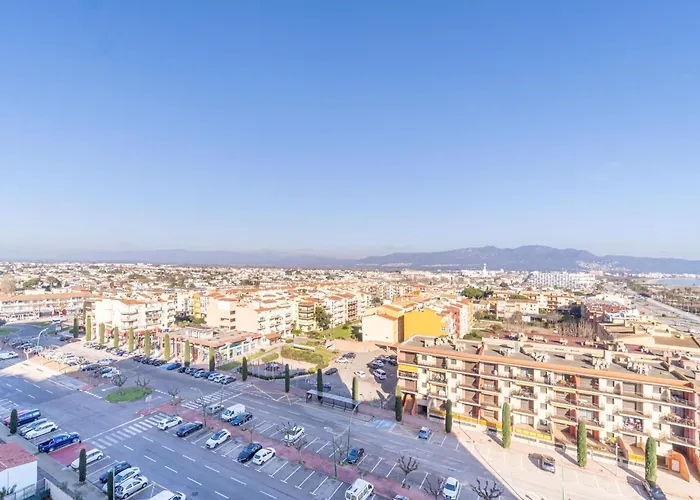 Milenial Immo Panoramic Views With Pool Apartman